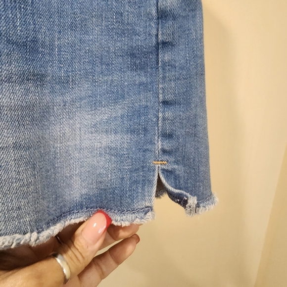 GAP Women's summer denim short washed blue size 10 - Picture 8 of 12